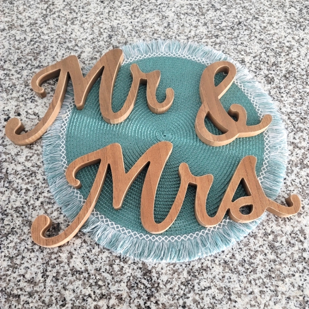 Mr & Mrs Letters